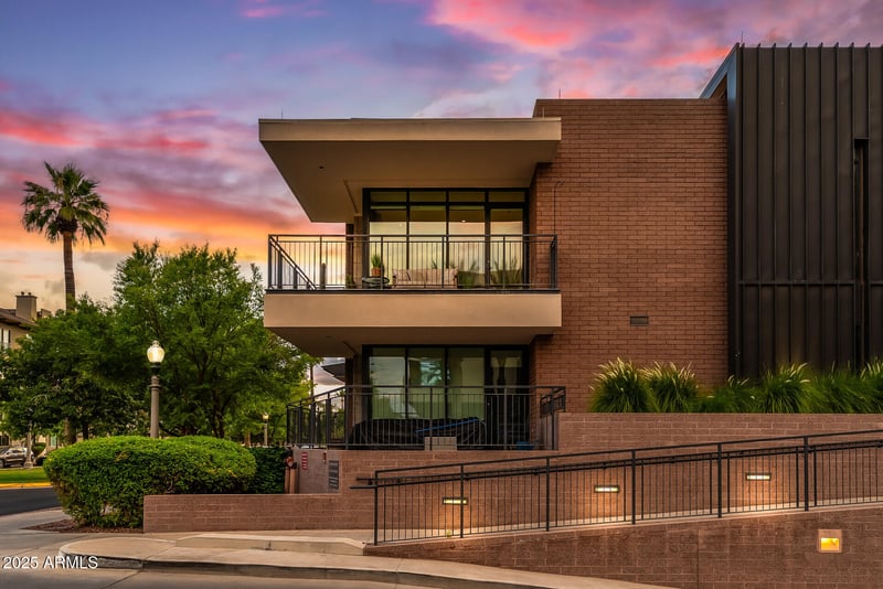 204 W Portland St #250, Phoenix, AZ 85003