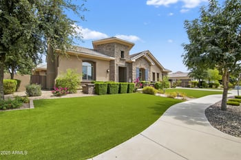2040 Aris Dr, Gilbert, AZ 85298