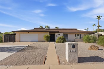 2040 E State Ave, Phoenix, AZ 85020