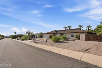 2040 E State Ave, Phoenix, AZ 85020
