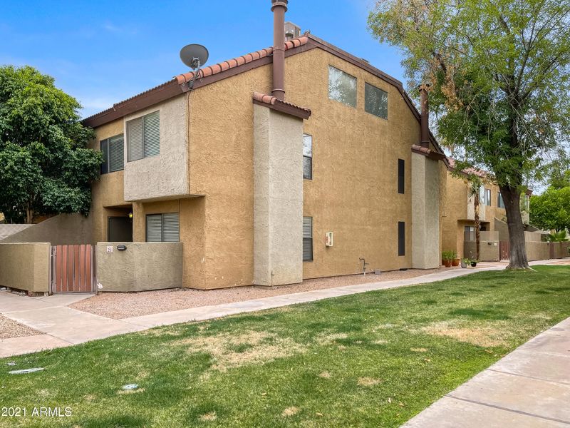 2040 S Longmore -- #21, Mesa, AZ 85202