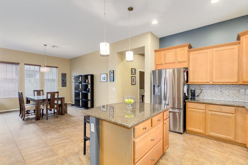 20401 W Terrace Ln, Buckeye, AZ 85396