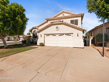 20404 28th Pl, Phoenix, AZ 85050