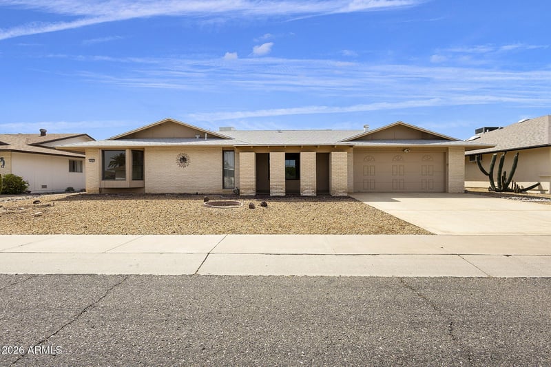 20407 Skylark Dr, Sun City West, AZ 85375