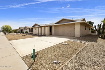 20407 Skylark Dr, Sun City West, AZ 85375
