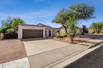 2041 Karen Dr, Phoenix, AZ 85022