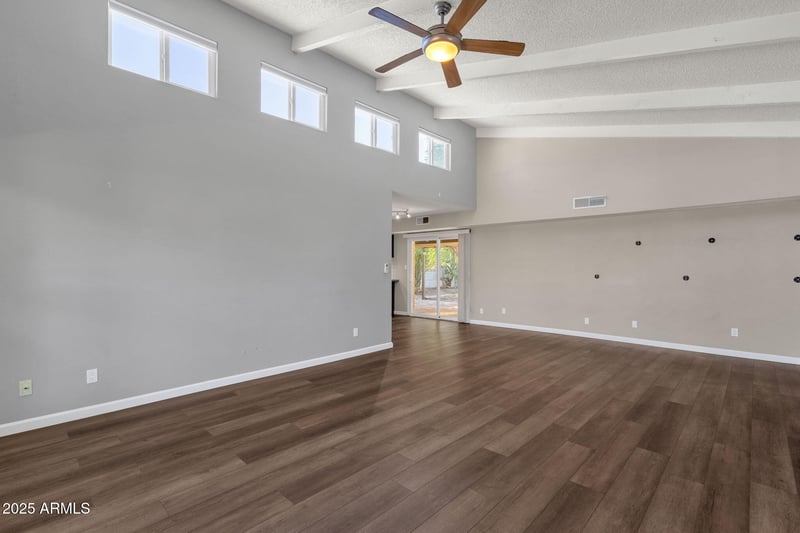 2041 Karen Dr, Phoenix, AZ 85022