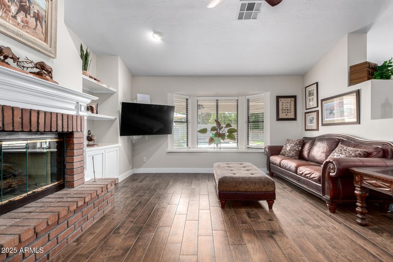 2041 Marquette Dr, Gilbert, AZ 85234