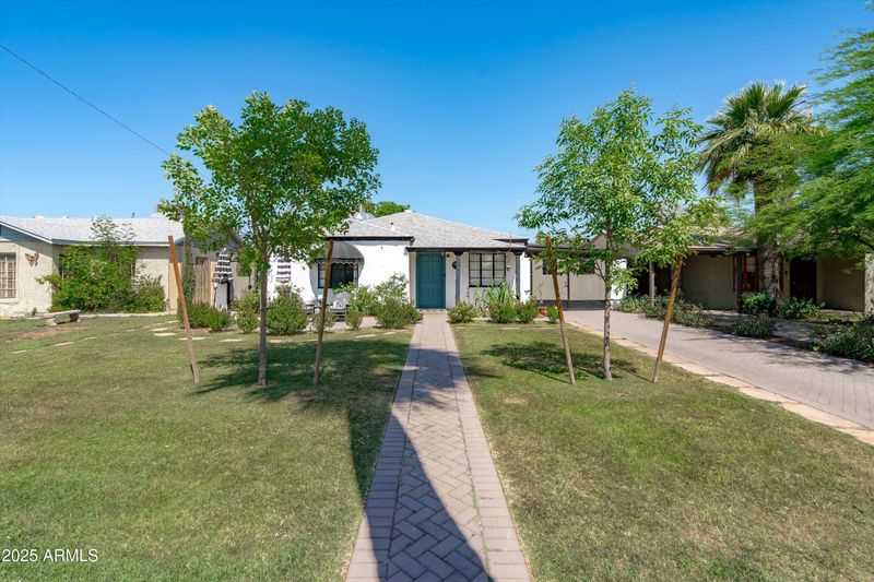 2041 N 16th Ave, Phoenix, AZ 85007