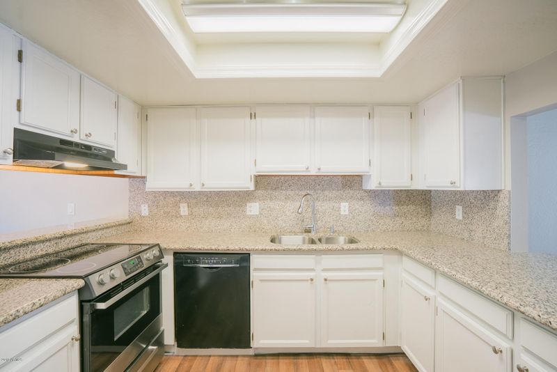 2041 N 87th Way #101, Scottsdale, AZ 85257
