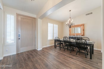 2041 Palm Beach Dr, Chandler, AZ 85249