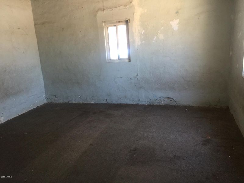 2041 W Hadley St, Phoenix, AZ 85009