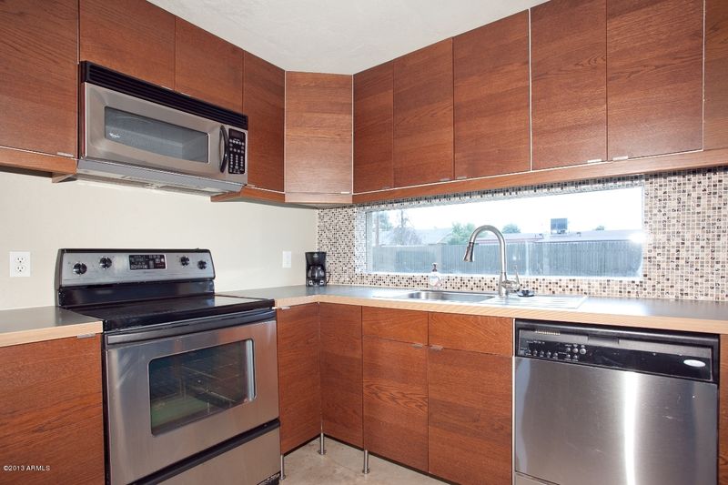 2041 W Oregon Ave, Phoenix, AZ 85015