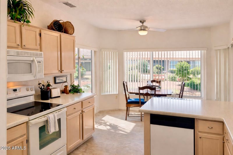 20410 150th Dr, Sun City West, AZ 85375