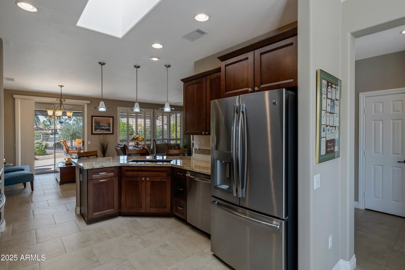 20418 Kino Dr, Surprise, AZ 85374