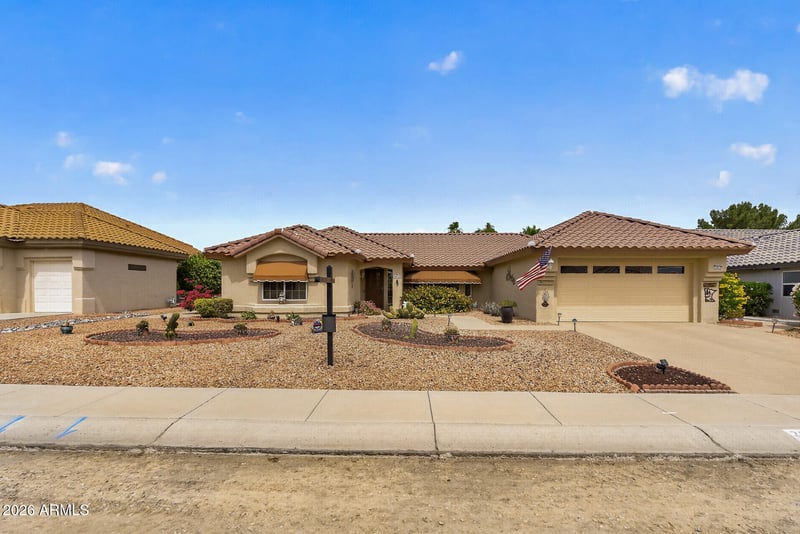 20419 Meadowood Dr, Sun City West, AZ 85375