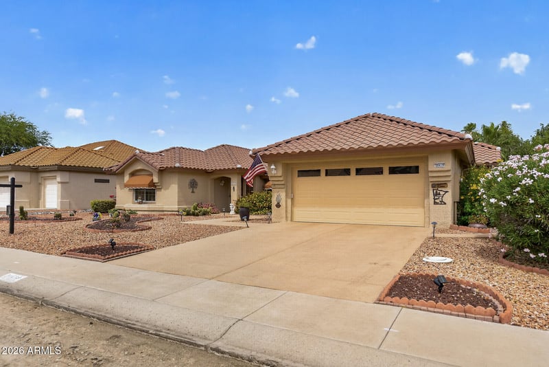 20419 Meadowood Dr, Sun City West, AZ 85375