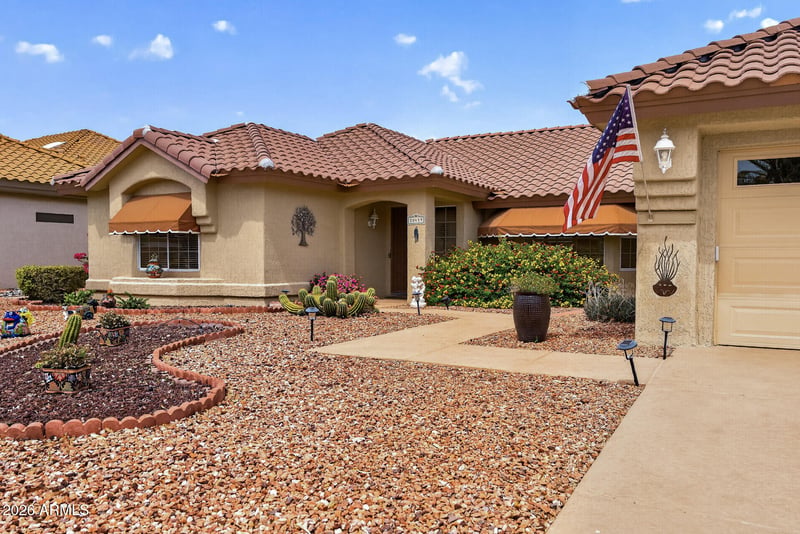 20419 Meadowood Dr, Sun City West, AZ 85375
