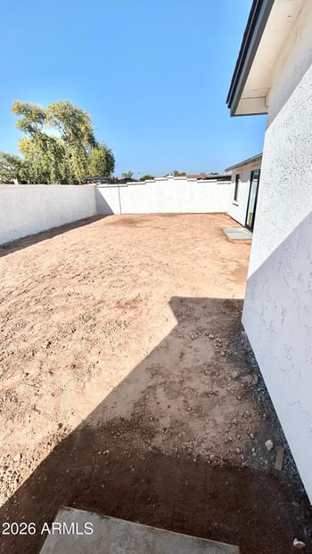 2042 64th Dr, Phoenix, AZ 85035