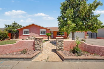 2042 3rd Dr, Mesa, AZ 85204
