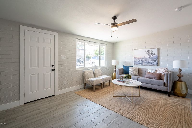 2042 E Lemon St, Tempe, AZ 85281