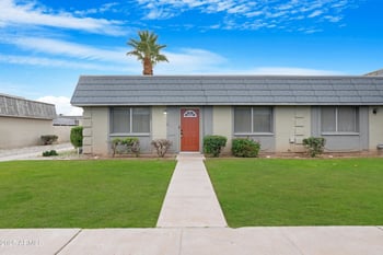2042 Elm St, Phoenix, AZ 85015