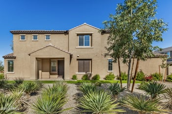 2042 Lariat Ln, Phoenix, AZ 85085