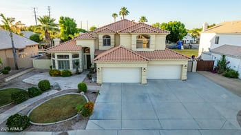 2042 Victor Rd, Gilbert, AZ 85296
