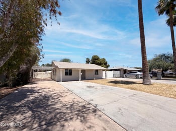 2042 Pasadena Ave, Phoenix, AZ 85015