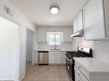 2042 Pasadena Ave, Phoenix, AZ 85015