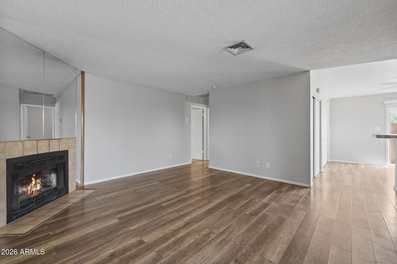 20420 N 6th Dr #8, Phoenix, AZ 85027