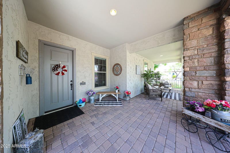20421 Legend Trl, Buckeye, AZ 85396