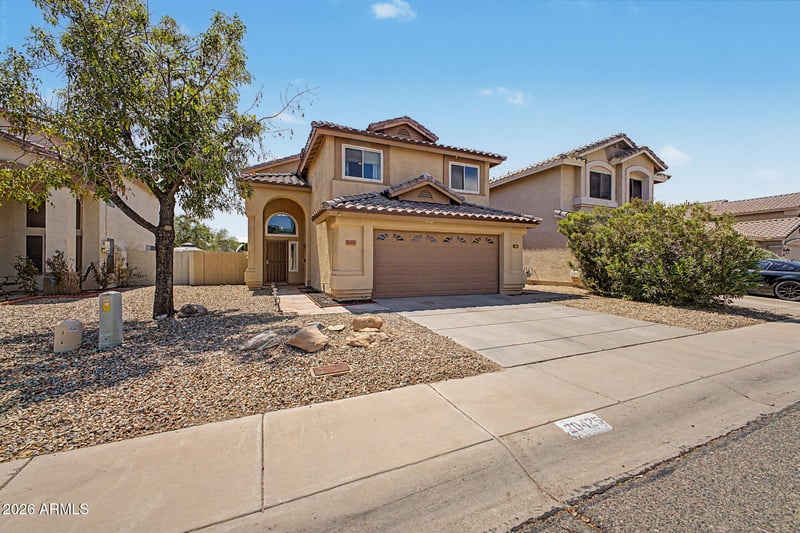 20426 N 38th Dr, Glendale, AZ 85308