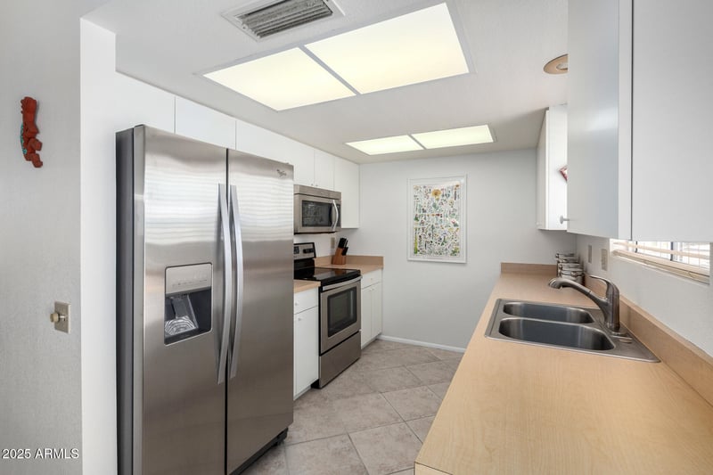 20426 Sonnet Dr, Sun City West, AZ 85375