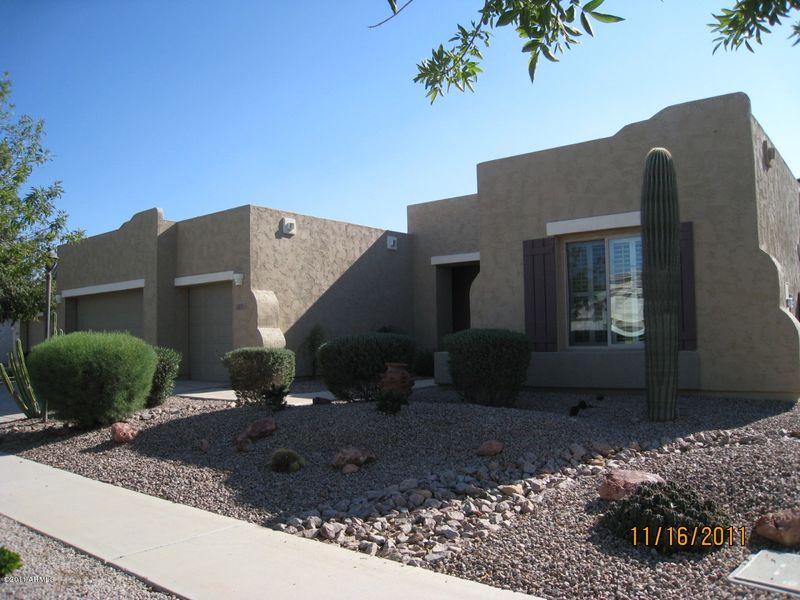 2043 E Bartlett Pl, Chandler, AZ 85249