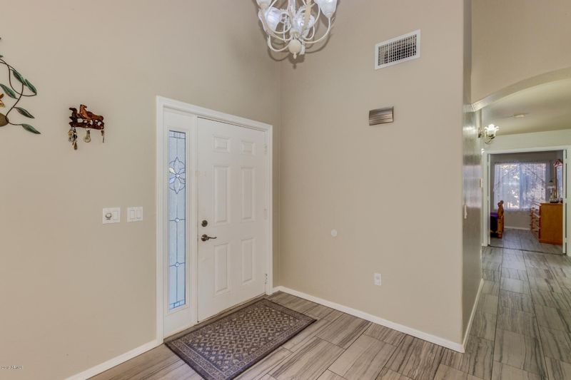 2043 N Nevada Cir, Mesa, AZ 85203
