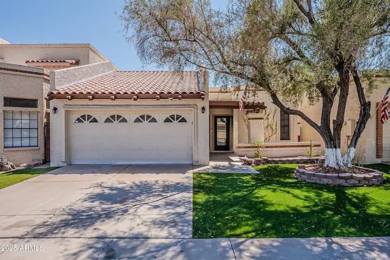 2043 Nopal Ave, Mesa, AZ 85202