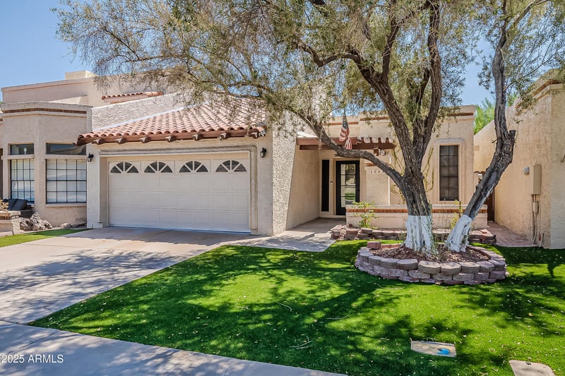 2043 Nopal Ave, Mesa, AZ 85202