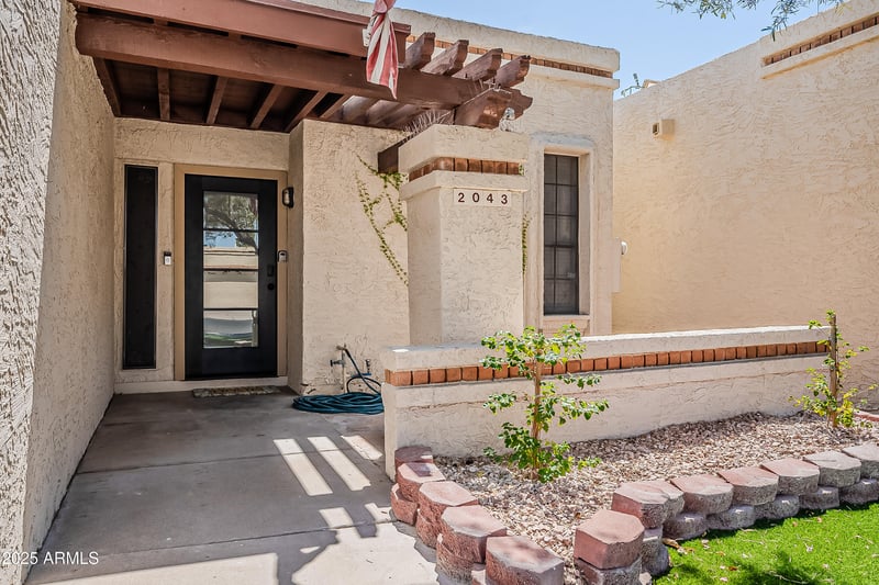 2043 Nopal Ave, Mesa, AZ 85202