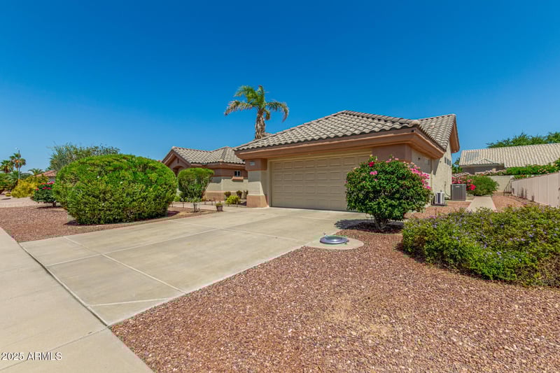 20433 133rd Dr, Sun City West, AZ 85375