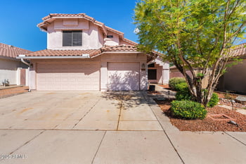 20435 39th Dr, Glendale, AZ 85308