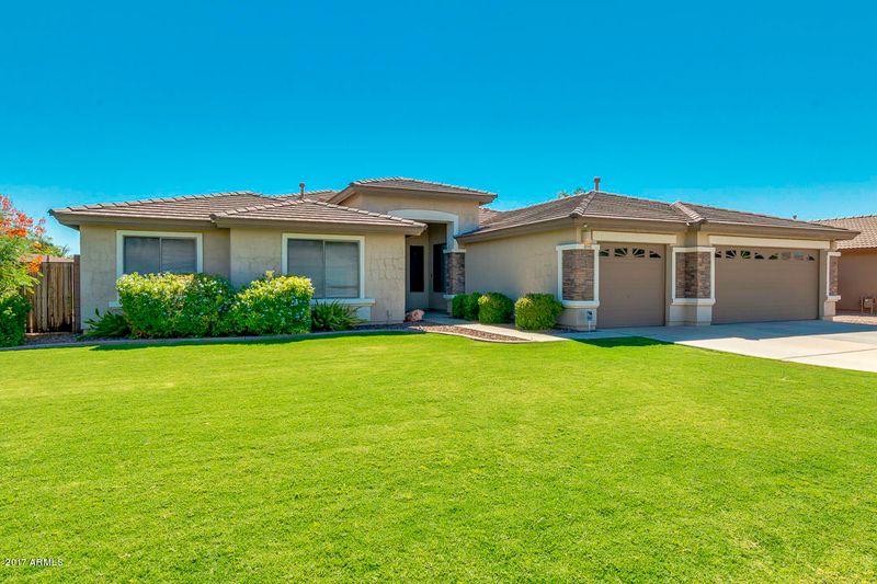 20439 N 88th Dr, Peoria, AZ 85382