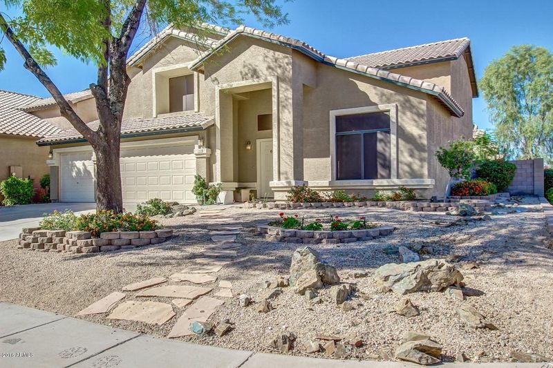 2044 E Parkside Ln, Phoenix, AZ 85024