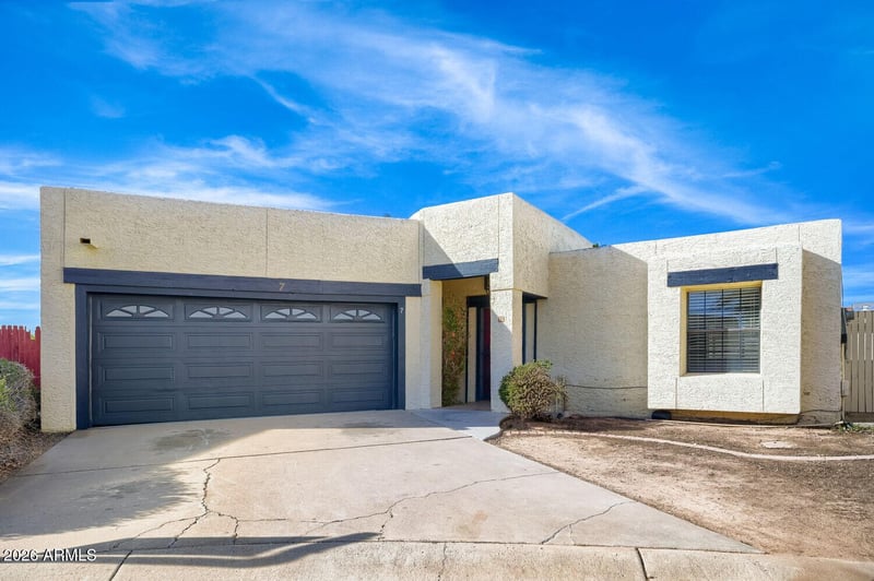 2044 Don Carlos -- #7, Mesa, AZ 85202