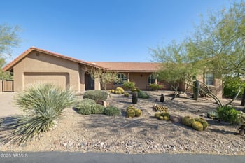 2044 Smoketree Dr, Carefree, AZ 85377