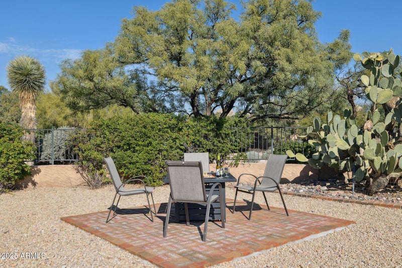 2044 Smoketree Dr, Carefree, AZ 85377