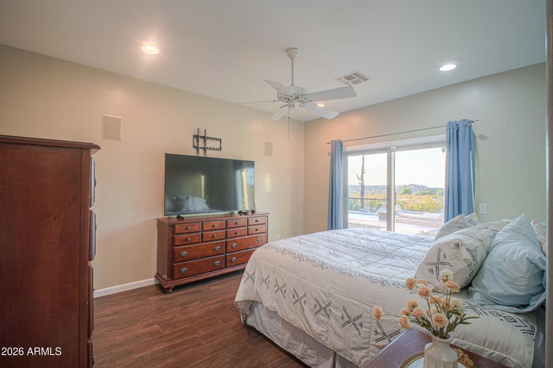 2044 W Olney Ave, Phoenix, AZ 85041