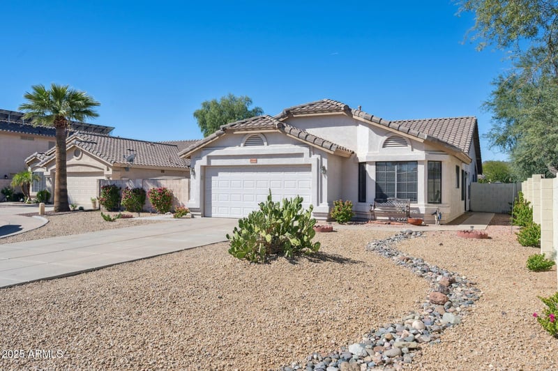 20448 36th Dr, Glendale, AZ 85308