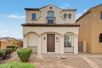 2045 Heartwood Ln, Phoenix, AZ 85022