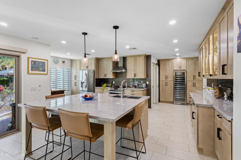 2045 E Ruby Ln, Phoenix, AZ 85024